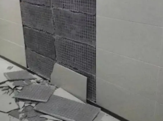 武邑瓷砖空鼓维修公司分享下武邑墙砖松动维修的知识